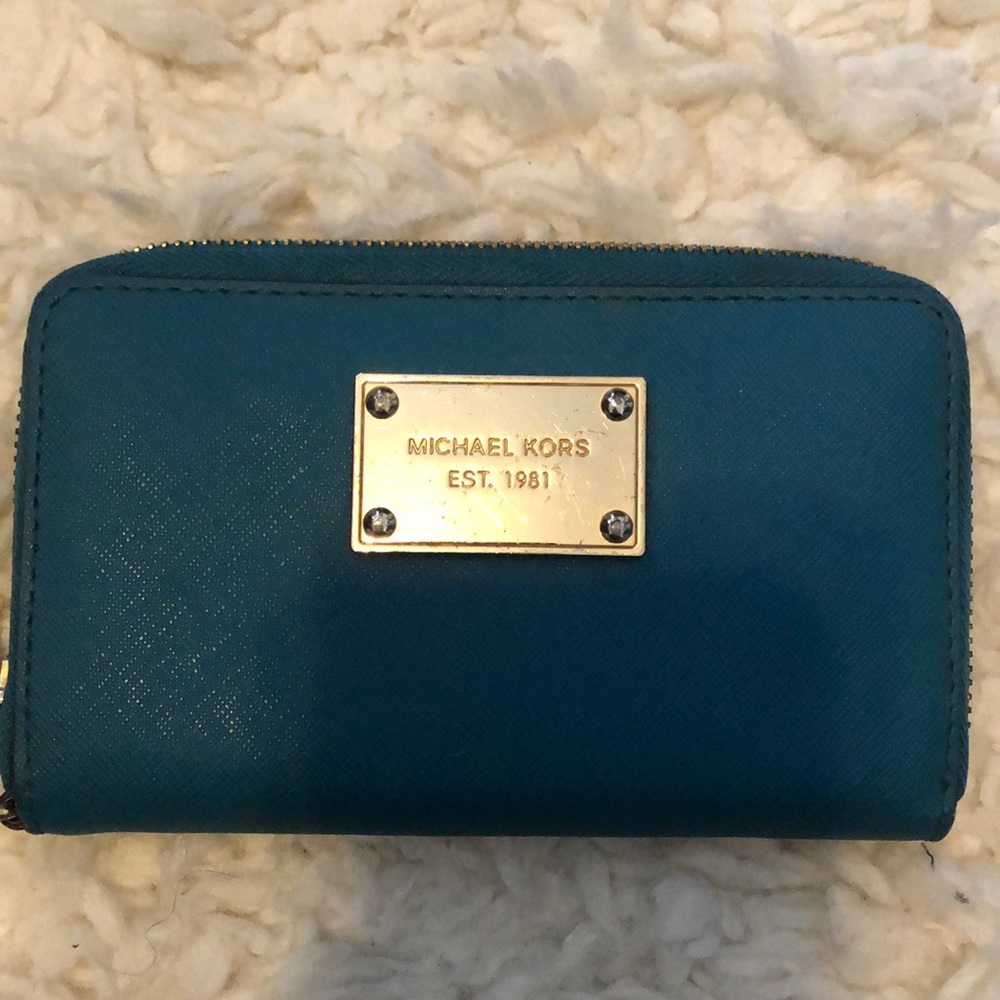 Michael Kors mini wallet